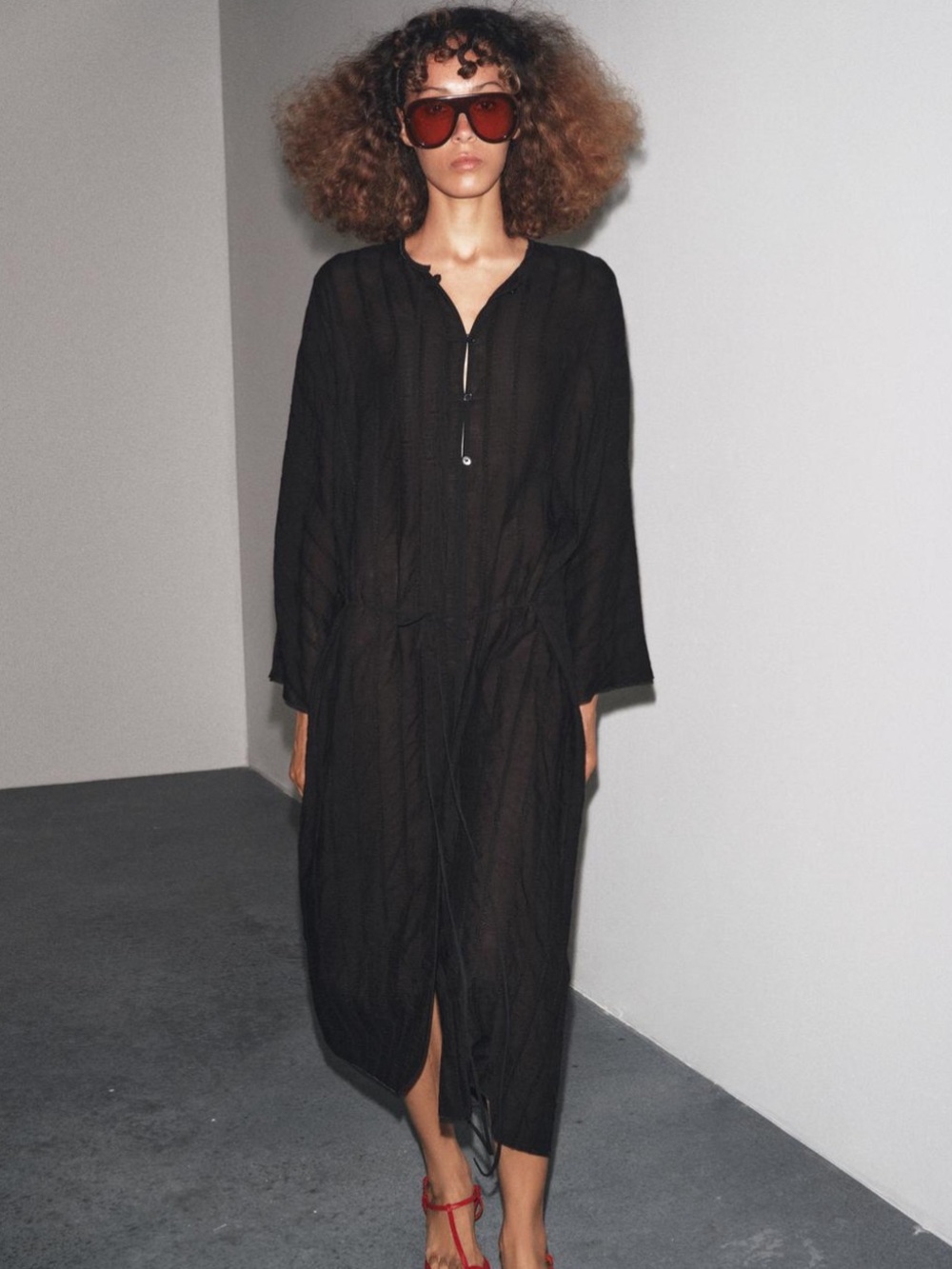 Zara NWT black long sleeve dress 8733/023